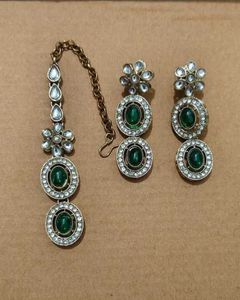 Zaveri Pearls Stone-Studded Jewellery Set
