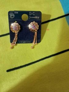 Elegant Gold Tone Drop Earrings