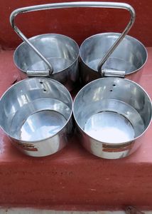 Handled Curry Bowl