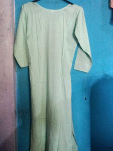 Elegant Pastel Green Kurta with Embroidery