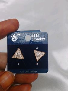 Rosegold Traingle Shape Diamond Earrings