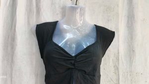 Chic Black Ruched Crop Top