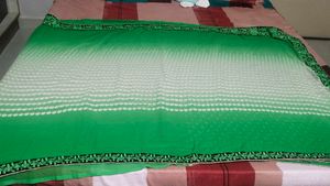 Elegant parrot Green Ombre Saree with blouse piece