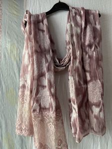 Elegant Dupatta / scarf