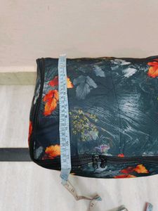 💝✨Stylish Leaf Print Storage Bag
