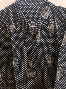 Women's Black Kurti With Legging