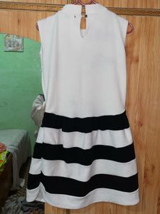 Chic Striped Sleeveless mini Dress