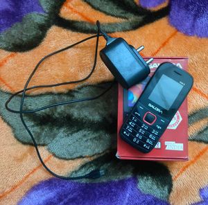 SALORA USED PHONE .. BATTERY NOT AVAILABLE