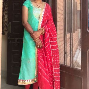 Elegant Teal Kurta Set with Red Dupatta