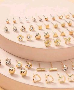 Set of 30 Pairs Stud Earrings