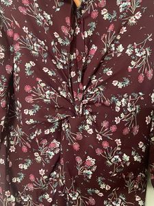 (NEW) Floral Print Twist-Front Dress