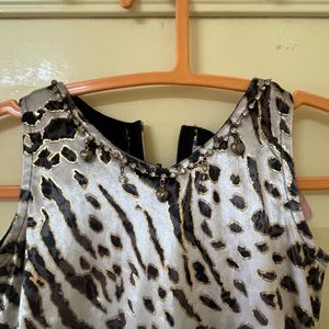 Chic Leopard Print Bodycon Dress