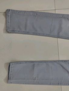 Lee Men's Casual Jeans. Like New . Unused
