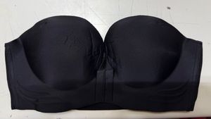 Black Strapless Push-Up Bra