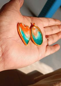 Two Pendent