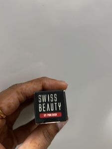 Swiss Beauty Lipstick