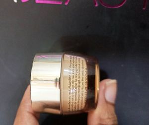 Estee Lauder Revitalizing Supreme Cream