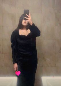 Elegant Black Velvet Dress