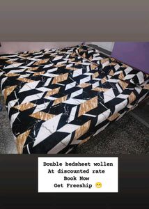 Price Drop Double Bed Woollen Bedsheet