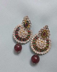 Exquisite Kundan &amp; Pearl Drop Earrings