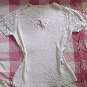 White Knitted V-Neck Top with Lace Sleeves