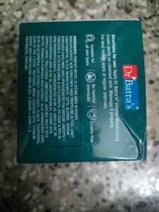 MOISTURIZING CREAM