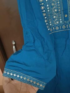 Free delivery Blue Embroidered Kurta