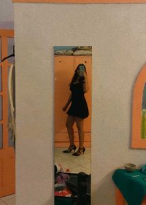 price drop !!! Chic Black Off-Shoulder Dress