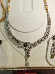 Stunning Necklace and Earring Set