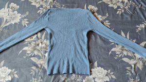 Light Blue Ribbed V-Neck Long Sleeve Top