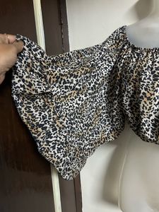 Leopard Print Off-Shoulder Crop Top