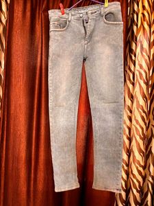 Men's Grey Washed Jeans