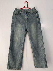 Unisex Light Wash Baggy Jeans