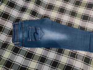 Stylish Blue Denim Jeans