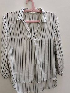 Chic Striped V-Neck Blouse