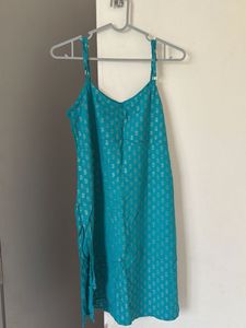 Blue Floral Printed Sleeveless Kurti