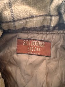 Stylish Checked Winter Jacket – Warm &amp; Trendy