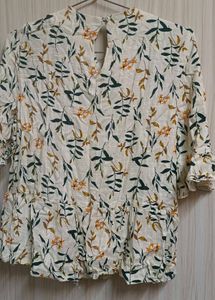 🌼 Vero Moda Floral Peplum Top