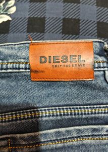 Light Wash Skinny Fit Jeans
