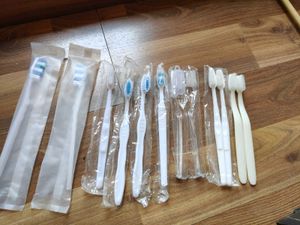 1 Dozen - TOOTHBRUSH 🪥