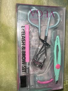Vega Eyelash & Brow Set - New