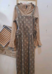 Elegant maxi Set with Tonal Print
