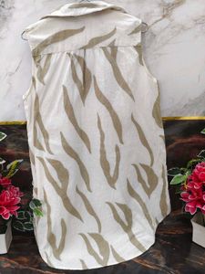 Chic Sleeveless Tunic Top