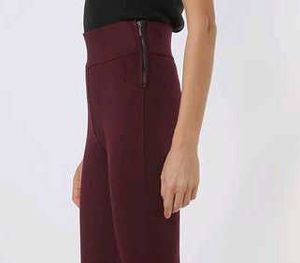 Burgundy High-Waisted jeggings