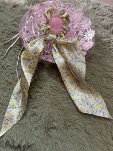 new floral hair scrunchie with bow