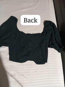 Chic Black Ruched Puff Sleeve Crop Top