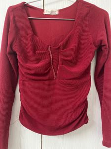 Chic Ribbed Burgundy Top