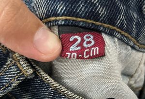 Stylish Blue Wash Jeans