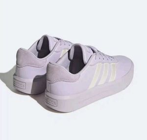 🔻PRICE DROP - ADIDAS Court Platform Sneakers