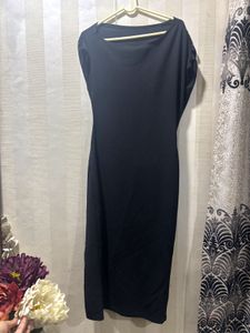 🖤Chic Black Midi Dress🖤